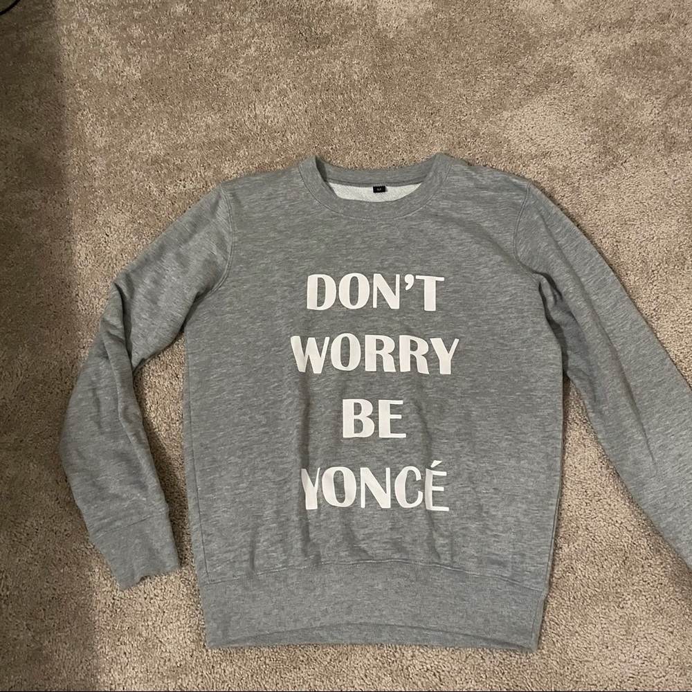 Grey sweater (M)